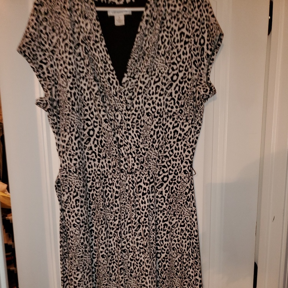 2 Liz Claiborne Casual Dresses